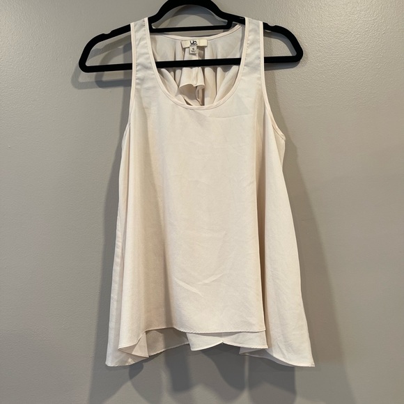 Cream Sleeveless Blouse - Picture 1 of 3